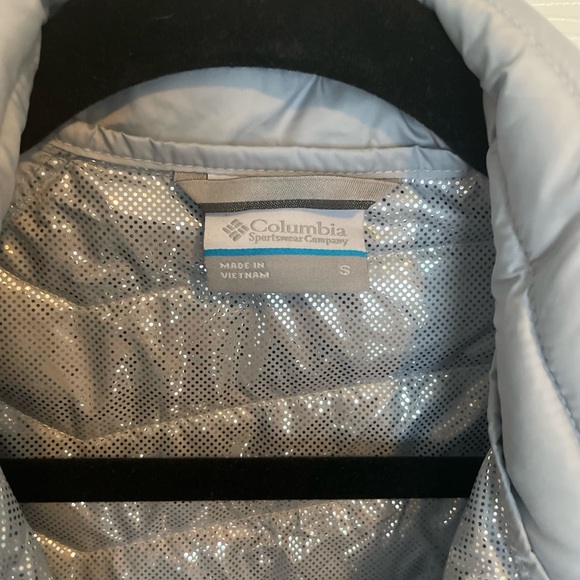 Silver Columbia puff jacket - Picture 3 of 7